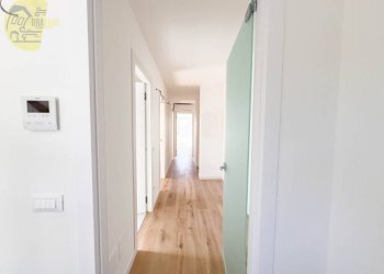 Corridoio - Attico via Cesare Cantù, 28, Trieste - foto 9