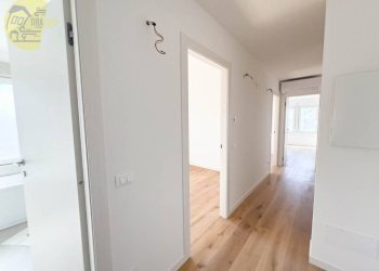 Corridoio - Attic via Cesare Cantù, 28, Trieste - photo 10