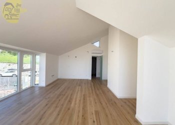 Cucina - Attic via Cesare Cantù, 28, Trieste - photo 8