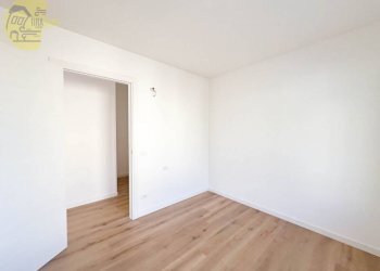 Camera da letto - Attico via Cesare Cantù, 28, Trieste - foto 15
