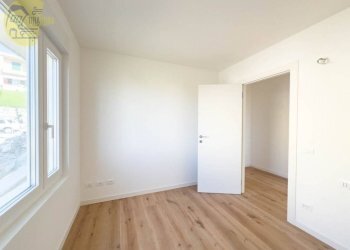 Camera da letto - Attic via Cesare Cantù, 28, Trieste - photo 17