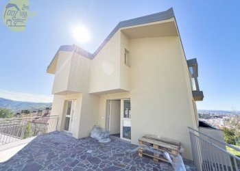 Facciata - Attic via Cesare Cantù, 28, Trieste - photo 20