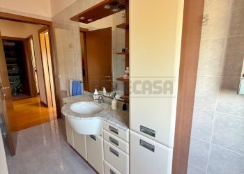 BAGNO 2.jpg - Appartamento Arzignano - foto 9