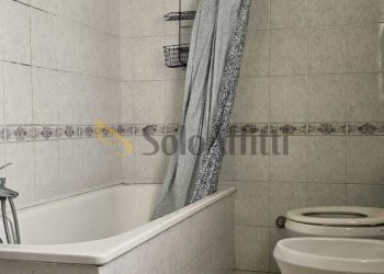 bagno con vasca - Trilocale Via Giardino snc, Forlimpopoli - foto 13