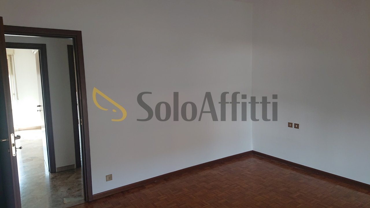 DSC_0029.JPG - Trilocale Via A. Vespucci 7, Solaro - foto 3