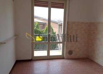 DSC00029.JPG - Trilocale Via A. Vespucci 7, Solaro - foto 17