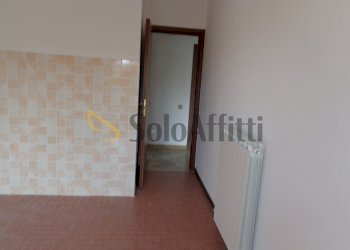 DSC00030.JPG - Trilocale Via A. Vespucci 7, Solaro - foto 18