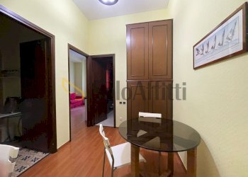 4.jpg - Bilocale Via Cavour, Torino (zona Centro) - foto 10