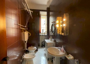 6.jpg - Bilocale Via Cavour, Torino (zona Centro) - foto 12