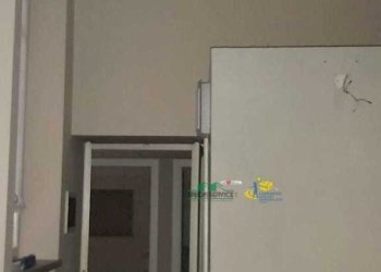 IMG_0549(2).JPG - Ufficio Via Pietro Torrigiani, Parma - foto 11