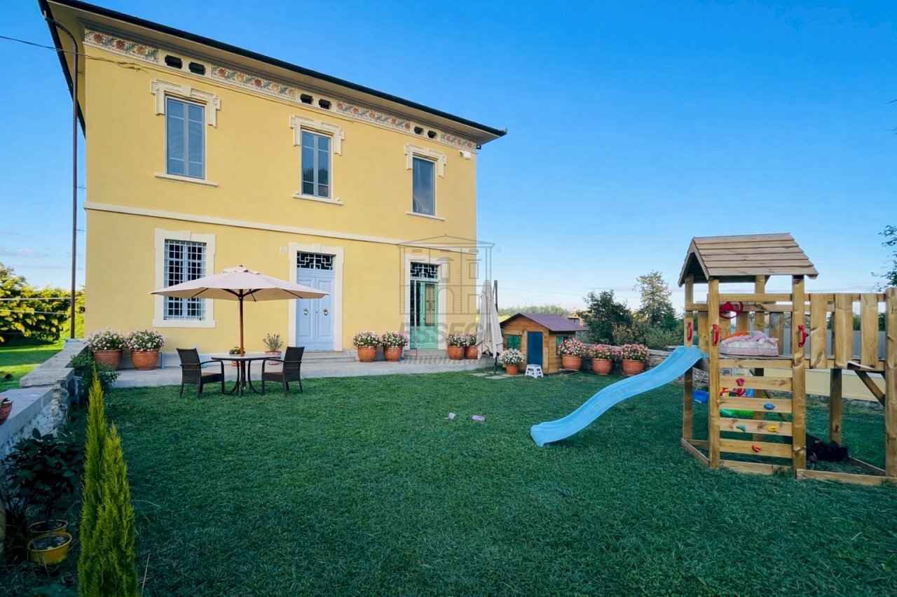 vendesi villa liberty giardino lucca capannori.png - Villa Capannori - foto 3