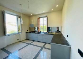 VILLA LIBERTY ELEGANTEMENTE RISTRUTTURATA (19).jpe - Villa Capannori - foto 8