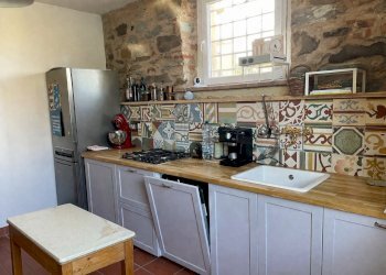 cucina angolatura diversa.png - Villa Capannori - foto 25