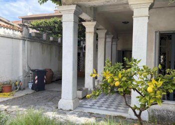 9591a81f-1c2a-4948-99f1-c3a72aff9c0f.jpg - Villa Via Firenze 48, Carrara - foto 18