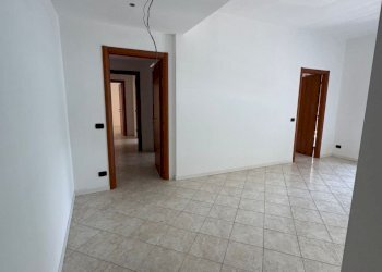 9 - Appartamento Via Pietro Micca, Legnano - foto 7