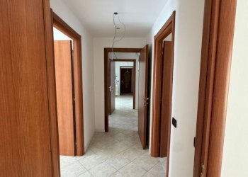 13 - Appartamento Via Pietro Micca, Legnano - foto 11