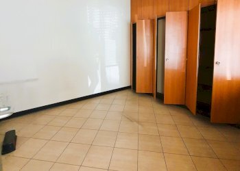 20250612_160506.jpg - Locale Commerciale VIA CORSICA, Brescia - foto 3