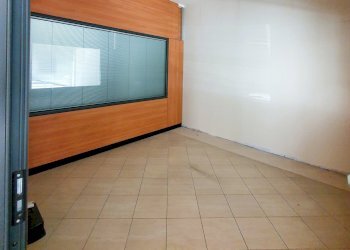 20250612_160101.jpg - Locale Commerciale VIA CORSICA, Brescia - foto 7