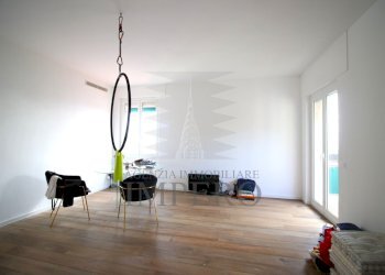 soggiorno - Trilocale Via Aprosio 2, Ventimiglia - foto 1