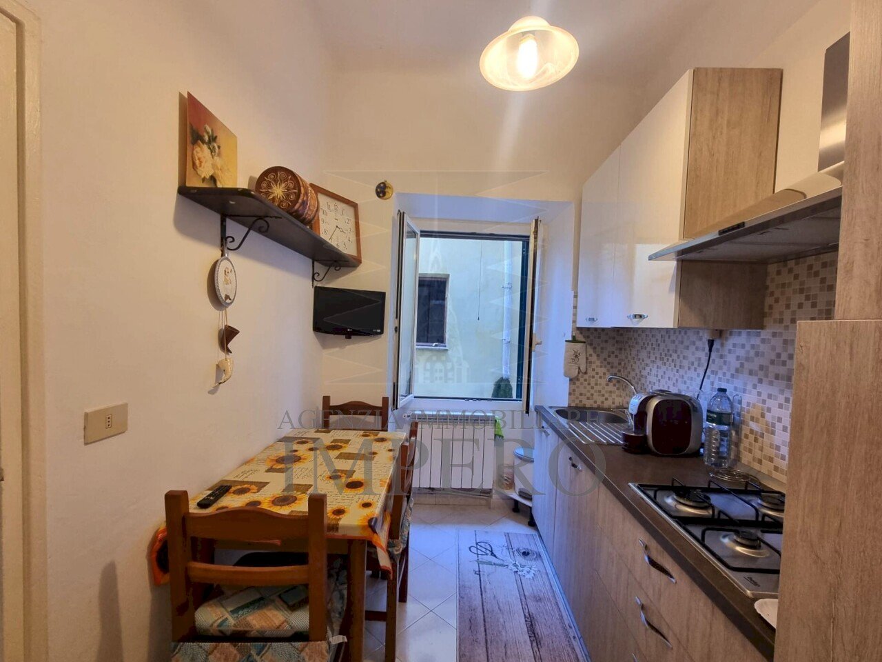 9.jpeg - Bilocale Vico Saonese 18, Ventimiglia - foto 3