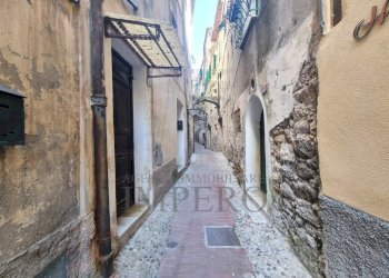13.jpeg - Bilocale Vico Saonese 18, Ventimiglia - foto 13