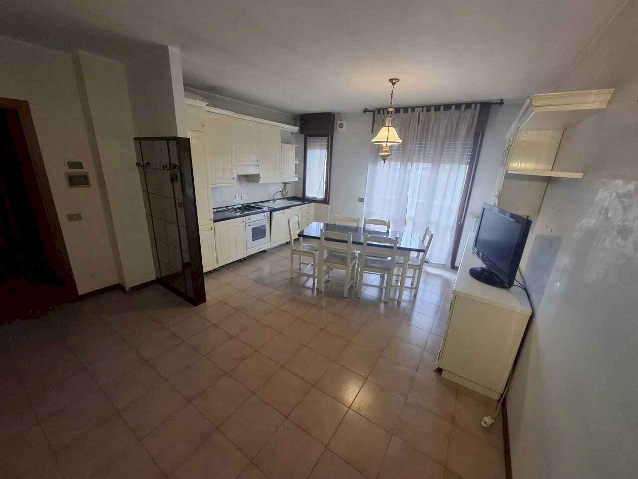 b51847b0-8e2a-4c61-80dd-6ce9ff499dff.JPG - Appartamento Rovigo - foto 1