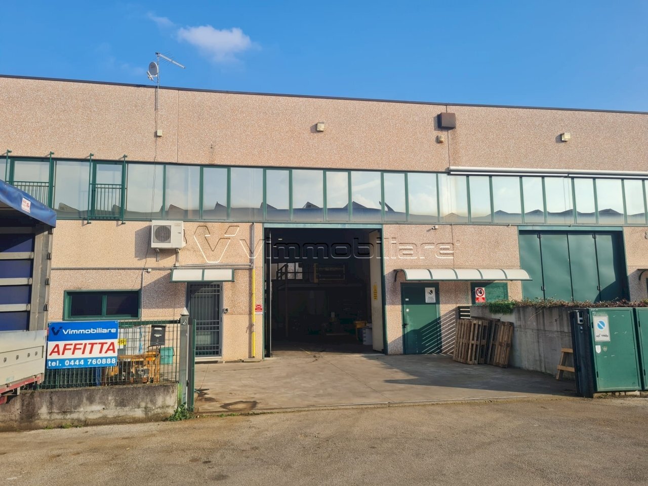 Commercial Premises Via del Progresso 6, Barbarano Mossano - photo 1