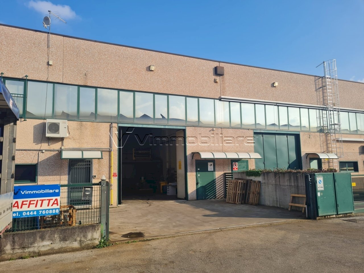 Commercial Premises Via del Progresso 6, Barbarano Mossano - photo 2