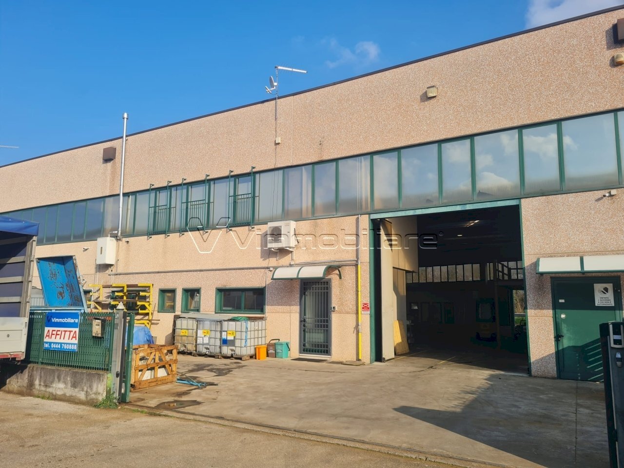 Commercial Premises Via del Progresso 6, Barbarano Mossano - photo 3