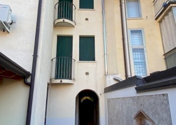thumbnail_IMG_3012.jpg - Appartamento Desenzano del Garda - foto 14
