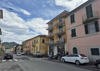 WhatsApp Image 2026-04-15 at 18.29.13 (1).jpeg - Trilocale Via Aurelia 16, Sestri Levante - foto 16