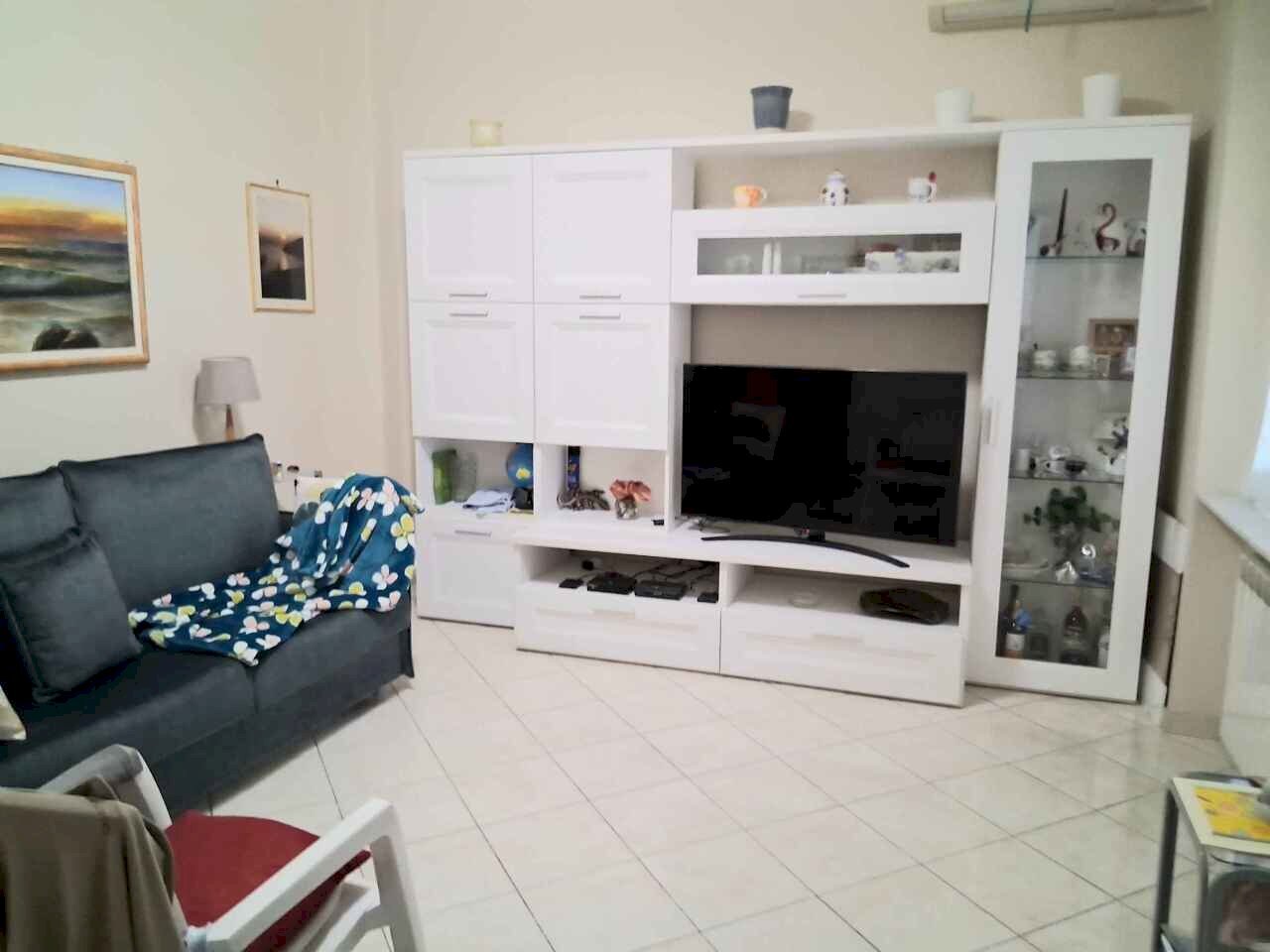 20260410_171057.jpg - Quadrilocale Corso Alessandro de Stefanis, Genova (zona Marassi) - foto 1