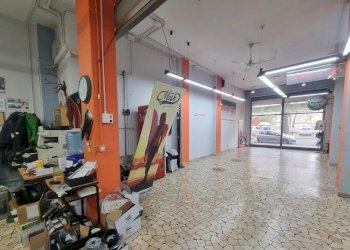 WhatsApp Image 2026-04-14 at 17.54.47.jpeg - Locale Commerciale Via Stefano Buonsignori, Firenze (zona Santa Maria Novella) - foto 7