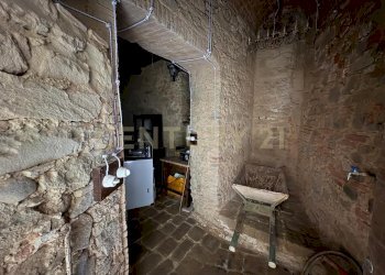 foto magazzino1.jpeg - Warehouse Vicolo dei Frantoi, Scansano - photo 1