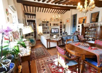 zona living - Attico Via Guinigi 40, Lucca - foto 11