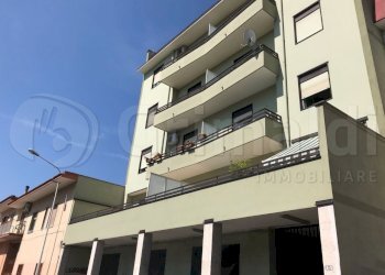 con marchio.JPG - Three-room apartment Giugliano in Campania - photo 1