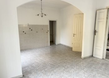 IMG_4351.JPG - Trilocale Viale Giuseppe Mazzini, Sarzana - foto 2