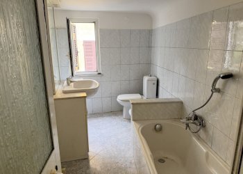 IMG_4354.JPG - Trilocale Viale Giuseppe Mazzini, Sarzana - foto 5