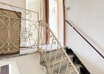 IMG_4365.JPG - Trilocale Viale Giuseppe Mazzini, Sarzana - foto 15