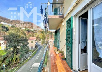 balcone - Appartamento Frazione Pannesi 53, Lumarzo - foto 2