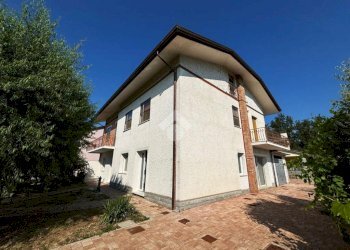 Quadrilocale Via giardini, Longiano - foto 1