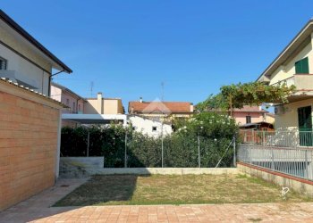 Quadrilocale Via giardini, Longiano - foto 8