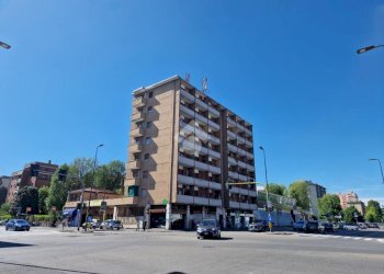 Bilocale Via Simone Saint Bon, Milano (zona Inganni) - foto 1