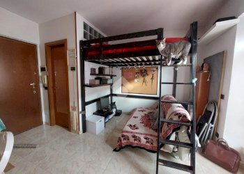 One-room apartment Via Clusone, Milano - photo 3