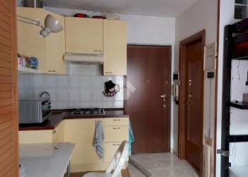One-room apartment Via Clusone, Milano - photo 5