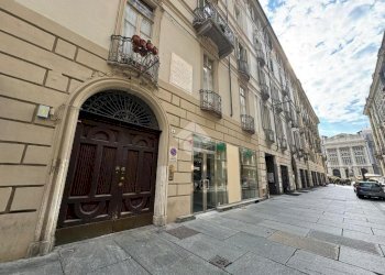 Bilocale Via Giuseppe Garibaldi, Torino (zona Centro) - foto 2