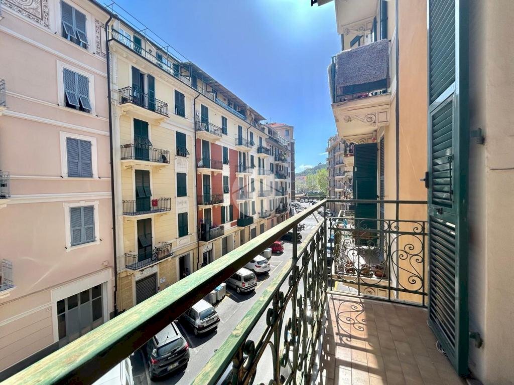 Quadrilocale Via Alessandria, Savona - foto 1