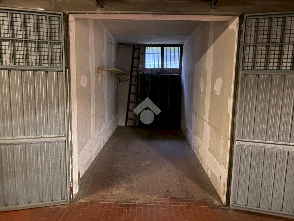 Box Via Ferrarese, Bologna (zona Bolognina) - foto 1