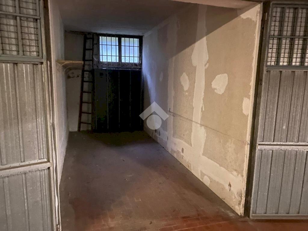 Box Via Ferrarese, Bologna (zona Bolognina) - foto 3