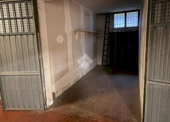 Box Via Ferrarese, Bologna (zona Bolognina) - foto 2